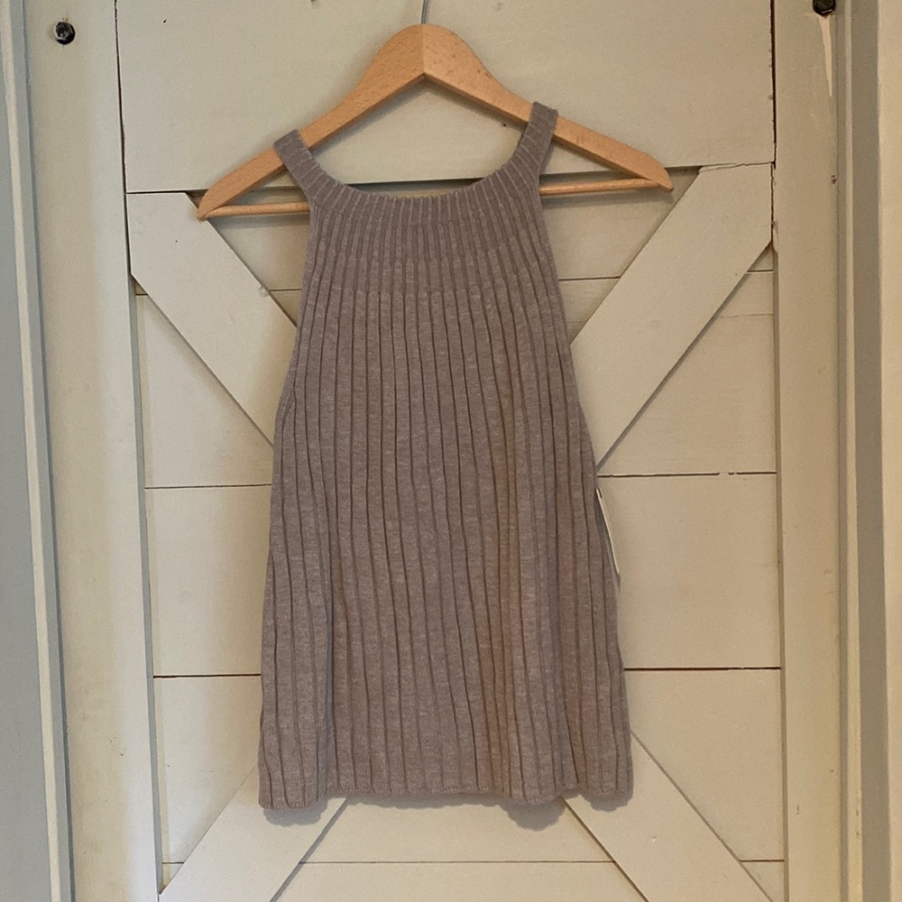Anthropology gray sweater size medium